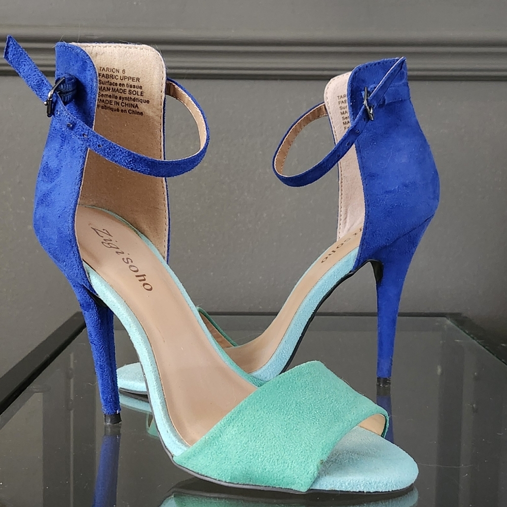 Zigi Soho Blue and Green Heels